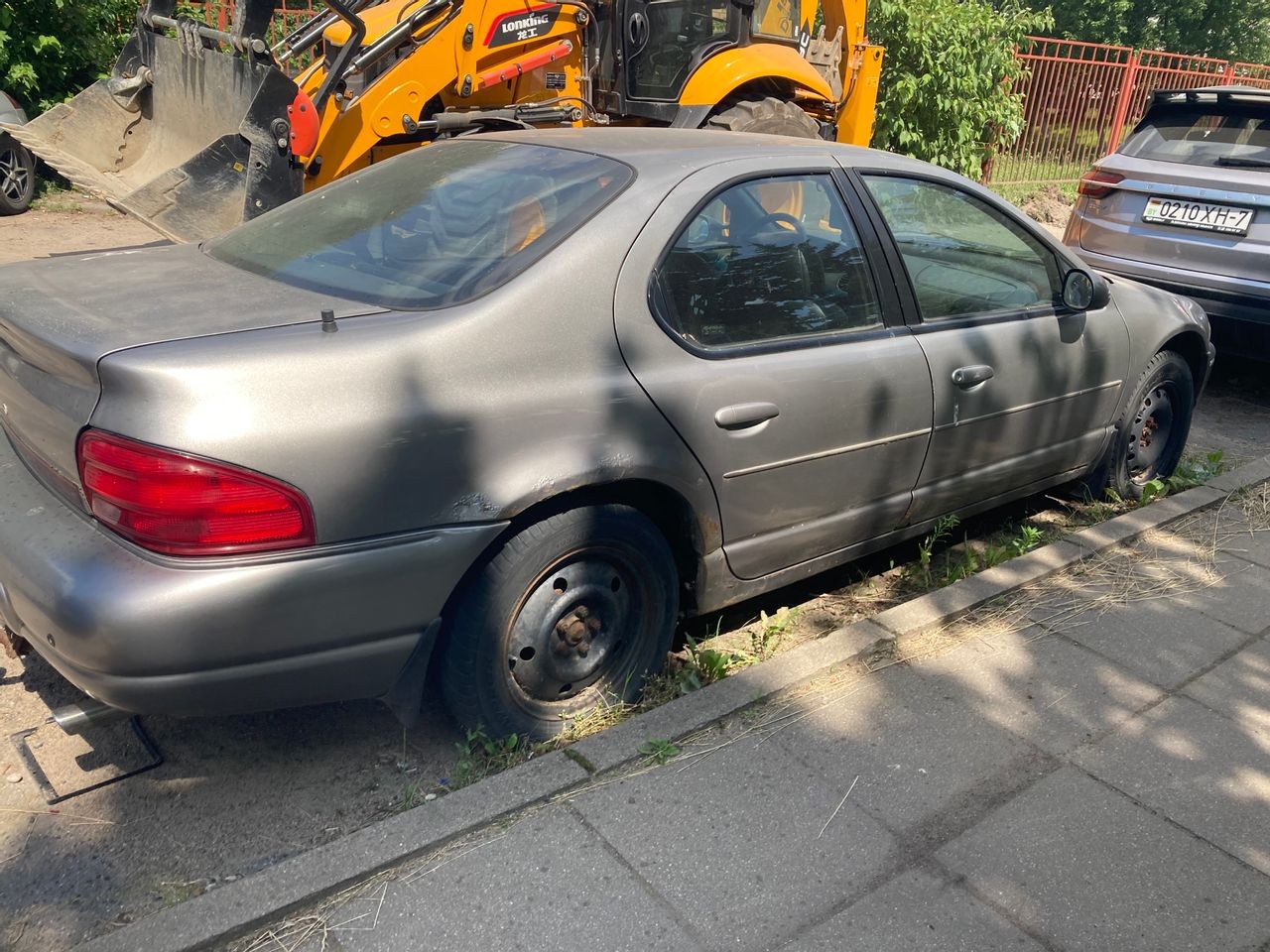 Продажа Chrysler - Cirrus 1998 года