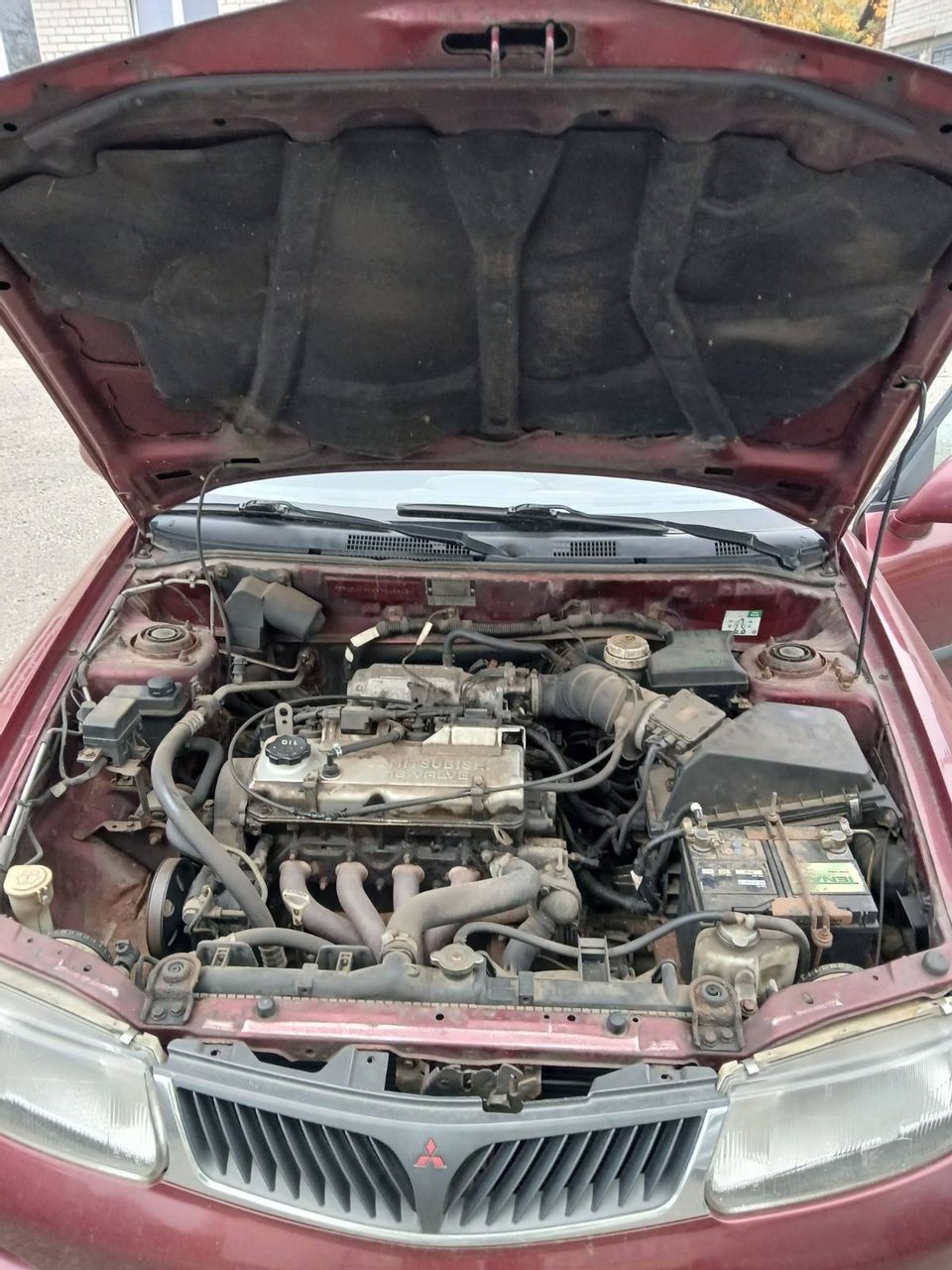 Продажа Mitsubishi - Carisma 1998 года